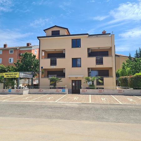 Apartments Jukic Πόρετς Εξωτερικό φωτογραφία