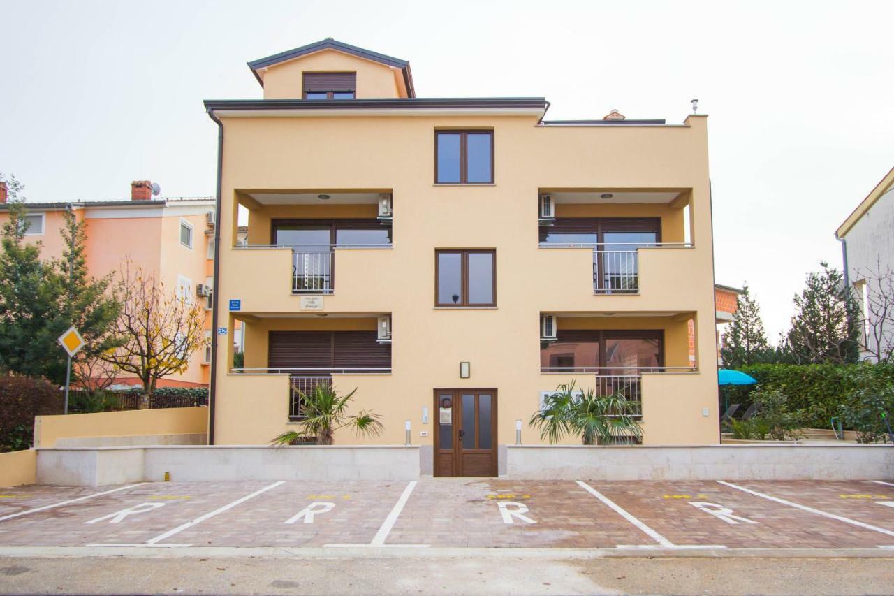 Apartments Jukic Πόρετς Εξωτερικό φωτογραφία