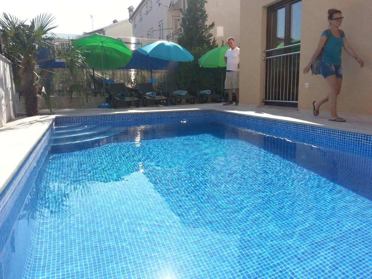 Apartments Jukic Πόρετς Εξωτερικό φωτογραφία