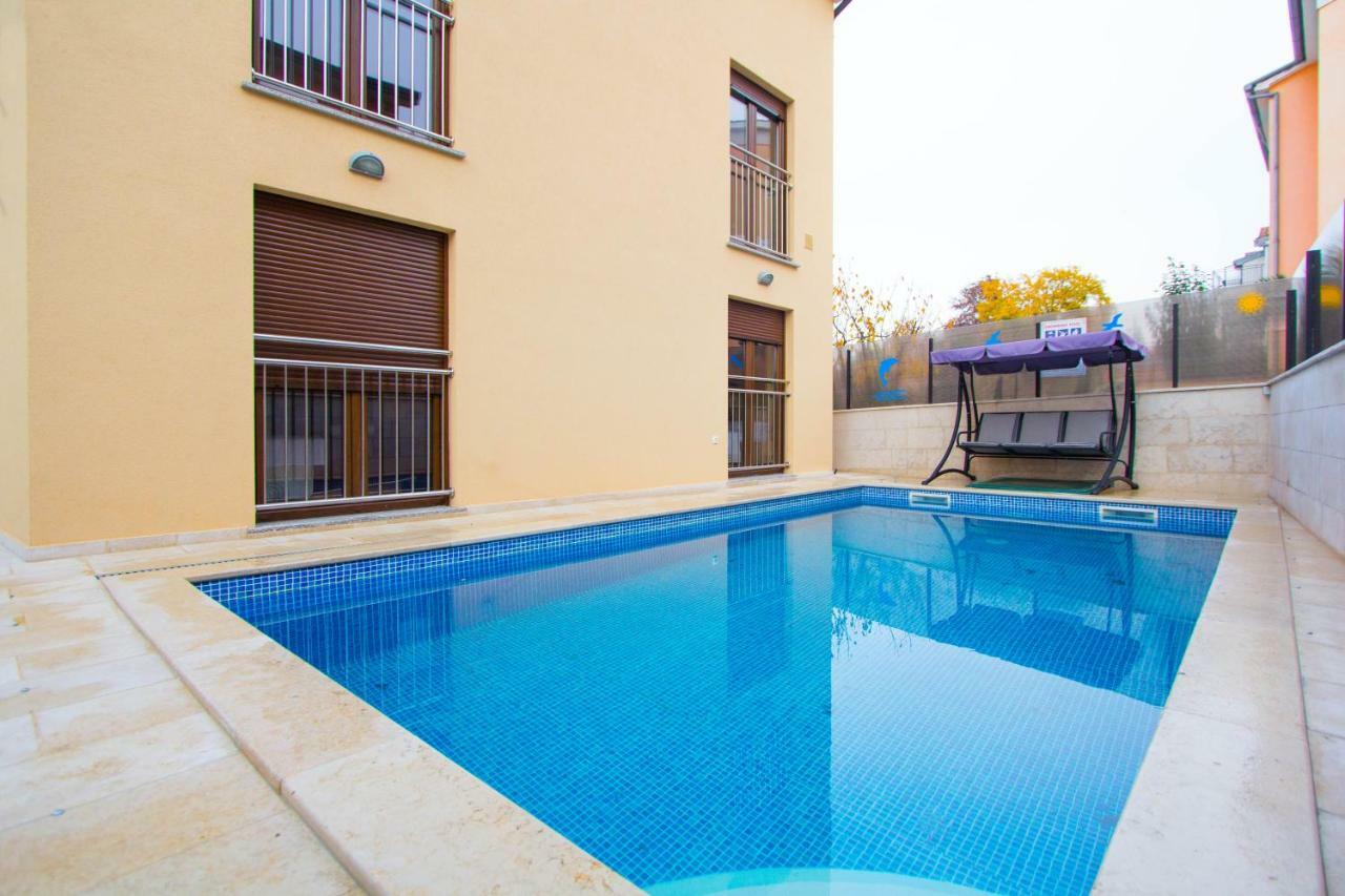 Apartments Jukic Πόρετς Εξωτερικό φωτογραφία